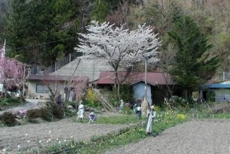 Ngôi làng 'cô đơn' nhất Nhật Bản: Cư dân trẻ nhất cũng đã 50 tuổi, sự thật đằng sau khiến nhiều người không khỏi chạnh lòng